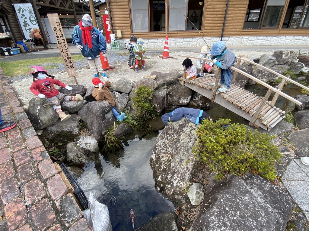 行ってみた キュートなかかしに会いに行く やまくにかかしワールド 中津市 ジモッシュ 地元をダッシュするニュースサイト ジモッシュ