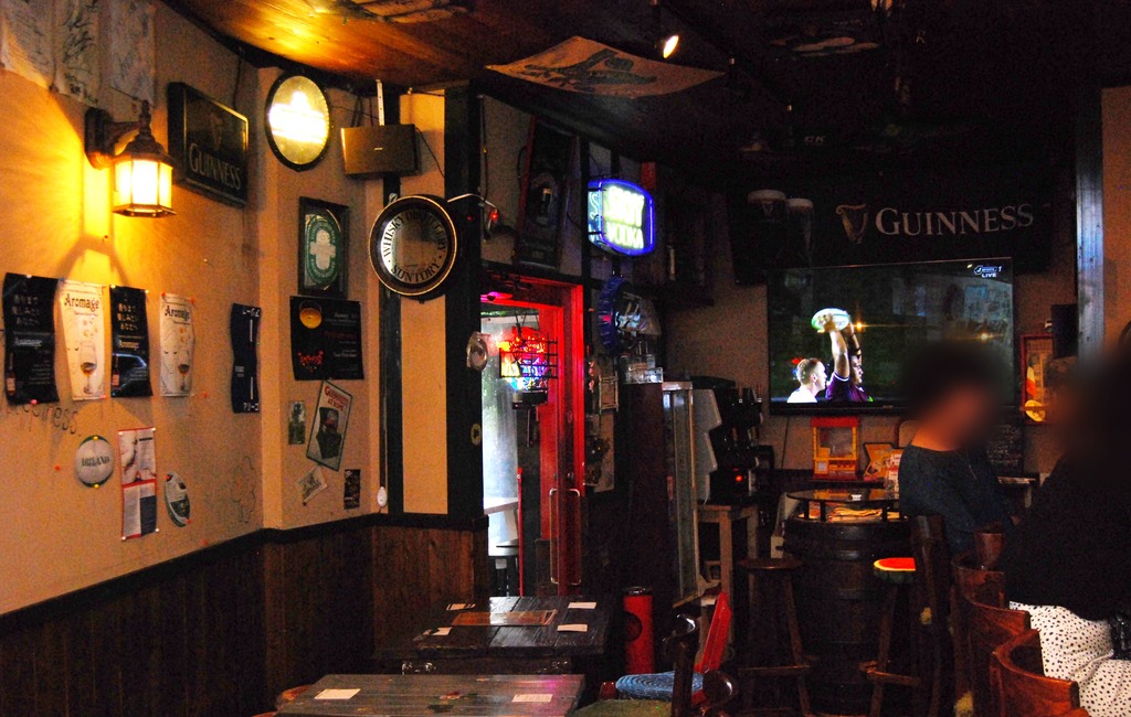 アイリッシュバーで堪能する夏味メニュー！ オリジナルカクテルもあり【IRISH BAR ARIGO】 ジモッシュ 地元をダッシュする